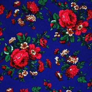 Polish folk fabric, highlander flower pattern, folklore, highlander folk pattern, Cleo motif, floral pattern, climbing roses and leaves, folk fabric