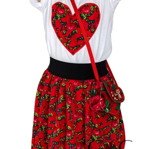 Falda regional para niñas, folk, montañesa, producción polaca, para niñas, para niños, hecha a mano, falda floral, falda corta, rojo, azul, blanco imagen 3