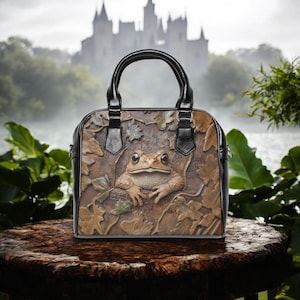 Frog Handbag - Nature Lover Faux Tooled Leather Purse, Toad Shoulder Bag, Bull Frog Crossbody, Animal Print Tote, Wildlife Satchel