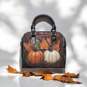 Sac à main citrouille, sac à main d'automne !  Automne, citrouille épicée, accessoire d'Halloween.  Simili cuir, poignées noires.  Joli sac pour femme.