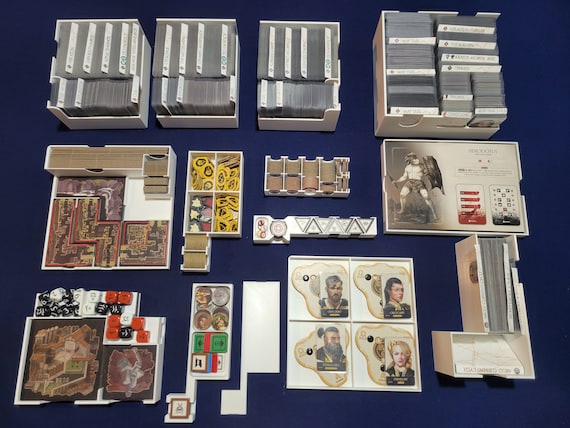 Aeon Trespass: Odyssey Insert/organizer Fully Sleeved up to 100