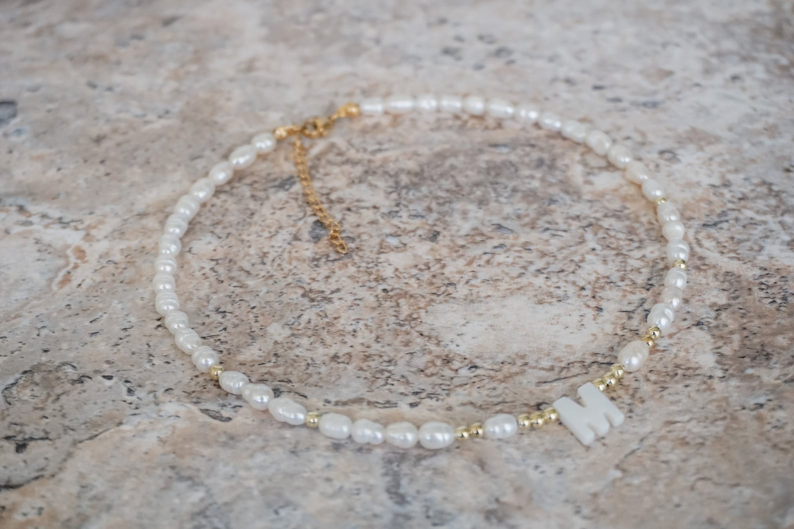 Initial Shell Pendants Gold-plated Initial Shell Pearl Necklace: Dainty Beaded Jewelry - Etsy