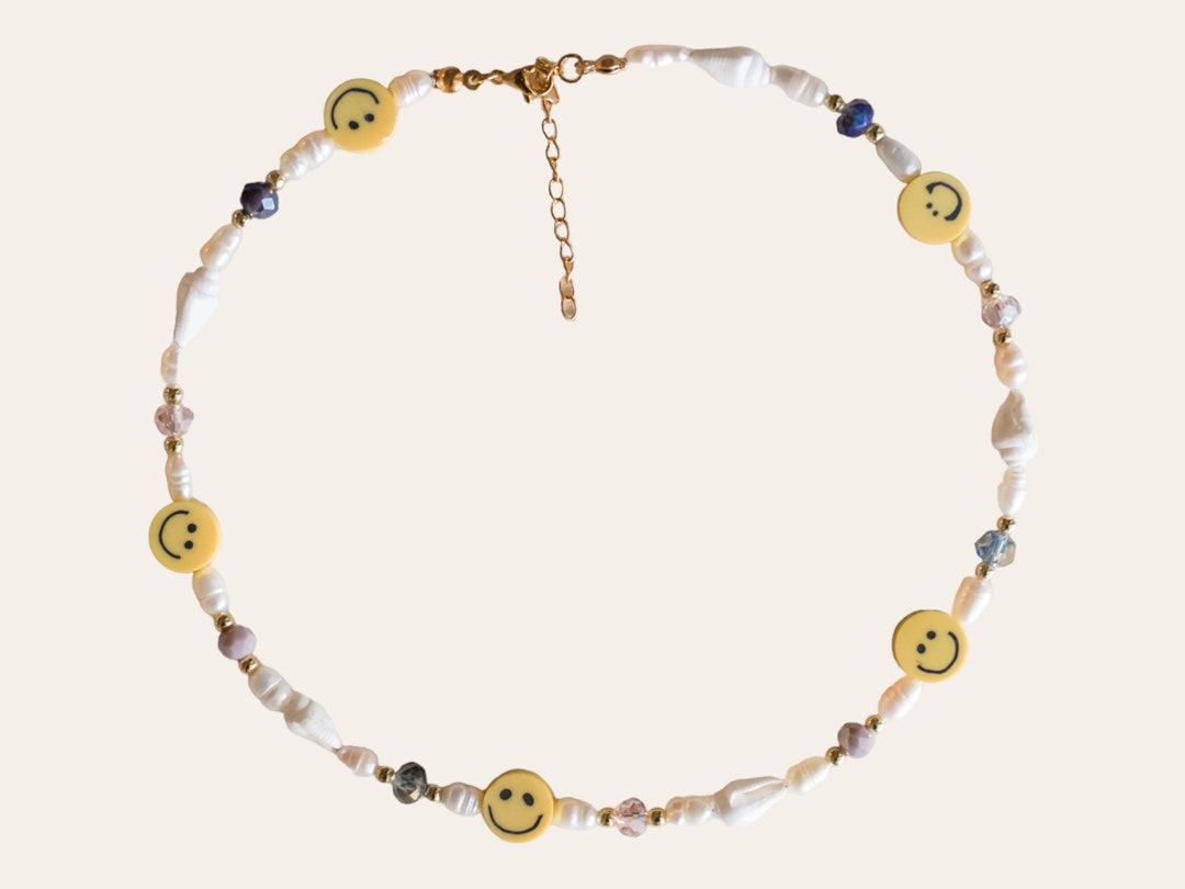 Smiley Face Pearl Beaded Necklace: 18k Gold-plated Shell Jewelry