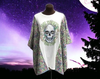 Skull T-Shirt Ladies Oversized Top / Poncho / Leave it Better Than You Found It / One Size Fits Most