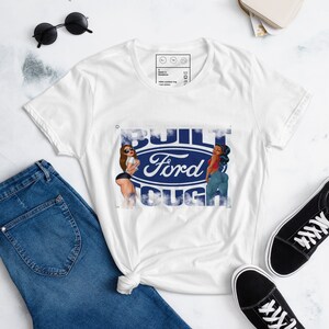 Women&#39;s short sleeve t-shirt