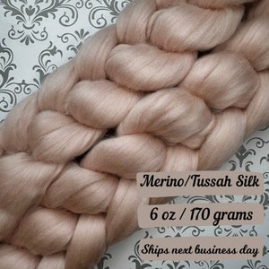 Pink Champagne Combed Top Merino Tussah Silk Fiber Spinning Fiber Wool Roving Gift for Fiber Art Fiber for Spinning Fiber Braid Felting Wool