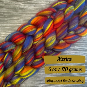 Fibra de lana merino peinada arcoíris para hilar, regalo para tejedores, fibra artística para hilar, trenzado de fibra, fieltro de lana, mecha