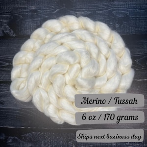 Frappe Merino Tussah Silk  Natural Blend Fiber Combed Top for Spinning Yarn Wool Roving Sliver Spinning Fiber Natural Luxury Fibers rare