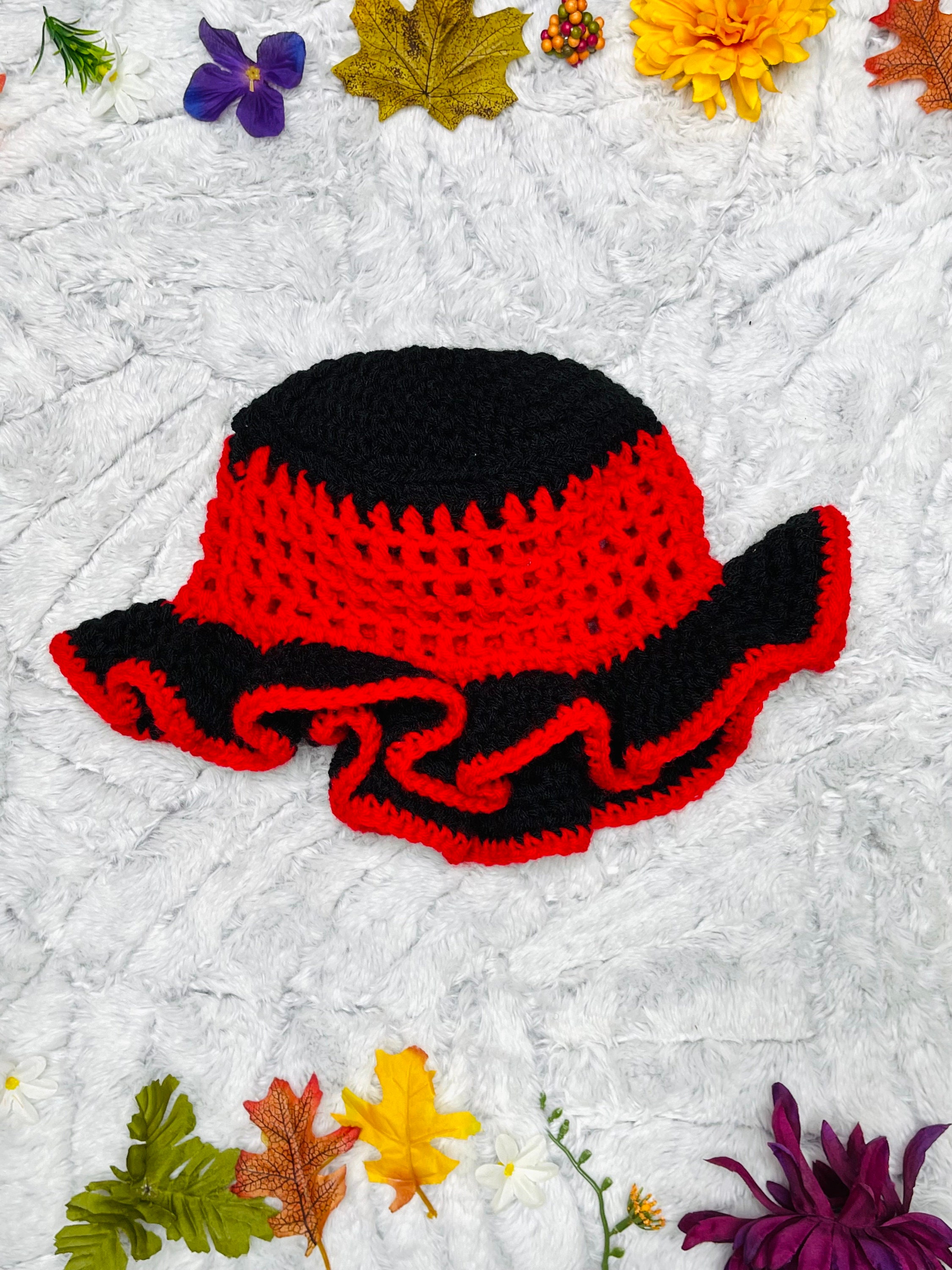 Red & Black Breathable Crochet Bucket Hat - Etsy display picture 3