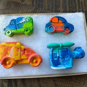 Crayons de couleur pour grands véhicules - Voitures - Camions - Avions - Cadeaux pour enfants/tout-petits - Anniversaires, sacs à surprises, prix pour la classe