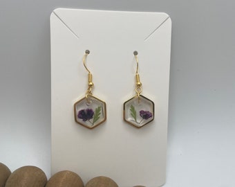 Pressed flower earrings, dried flower resin earrings, resin earrings, flower resin earrings, babies breath earrings