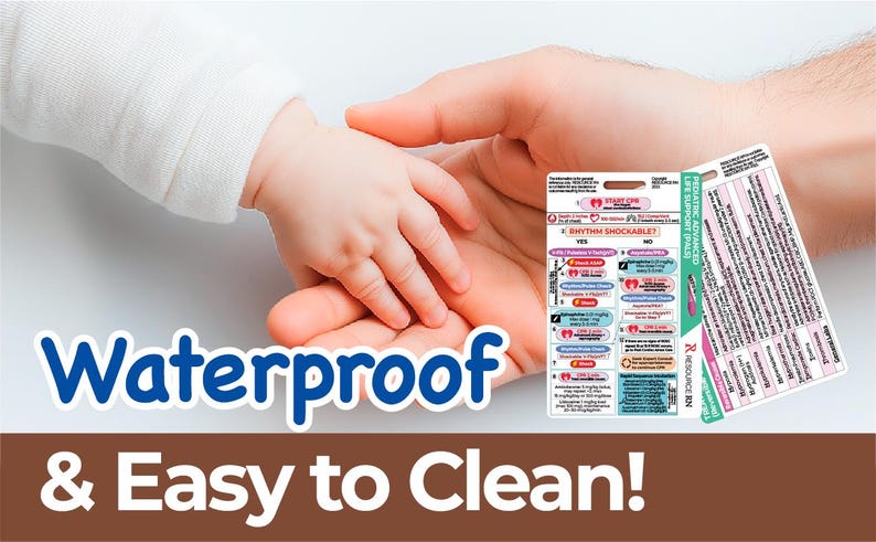 K&ouml;nnte beinhalten: Eine medizinische Referenzkarte mit detaillierten Informationen, gehalten zwischen Erwachsenen- und Kinderh&auml;nden. Die Karte enth&auml;lt Text und Diagramme, mit den Worten "Waterproof & Easy to Clean!" im Vordergrund.