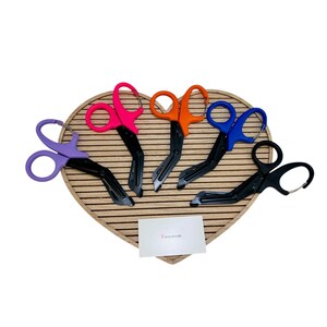 Forbici Da Trauma Rosa Per EMT / Piccole Forbici Da Pronto Soccorso – Nursing Supplies UK, Acciaio Inox, Autoclavabili