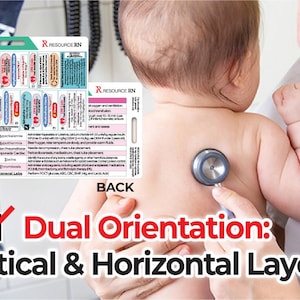 K&ouml;nnte beinhalten: Ein Arzt untersucht ein Baby mit einem Stethoskop. Das Bild zeigt eine PALS-Referenzkarte mit dem Text "Pediatric Advanced Life Support (PALS)" und "Dual Orientation: Vertical & Horizontal Layout."