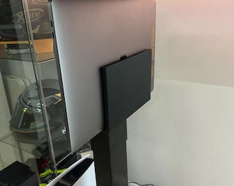 Supporto per laptop Secret Lab Magnus PRO Supporto per laptop che utilizza i fori per le viti di fabbrica Secretlab