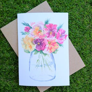 Novidade! Cartão comemorativo em aquarela com vaso de buquê floral. Design original em aquarela - Botânico - Cartão impresso - Em branco por dentro.