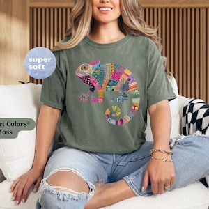Comfort Colors Chameleon Shirt: Retro Post Punk Tee Bild 7