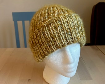 Soft and Gold Cap