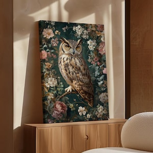 Great Horned Owl Canvas Art – Floral Wildlife Wall Decor – Vintage Nature-Inspired Woodland Animal Artwork