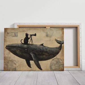 Abenteuerlustige schwarze Katze auf Wal mit Teleskop vor Vintage Karten Hintergrund: Surreale Tier Illustration für schrulligen maritimen Dekor