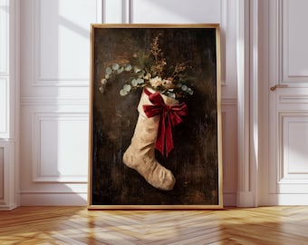 Arte de pared vintage con medias navideñas, lienzo con lazo rojo y follaje, decoración rústica festiva de granja para Navidad.