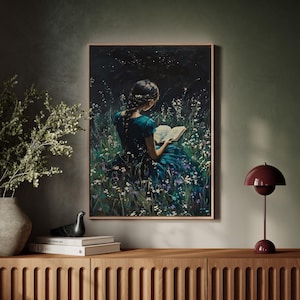 Mädchen beim Lesen unter Sternenhimmel - Bezaubernde Wildblumenszene - Verträumtes, von der Natur inspiriertes literarisches Poster