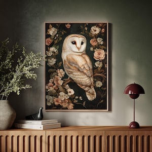 Elegant Barn Owl with Floral Accents - Vintage-Inspired Woodland Animal Art, Nature Wall Decor for Rustic Homes
