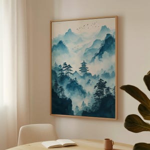 Misty Mountain Pagoda Canvas - serene zen-landschapskunst aan de muur - traditionele Aziatische inktschilderij - rustige blauwe mistige scène