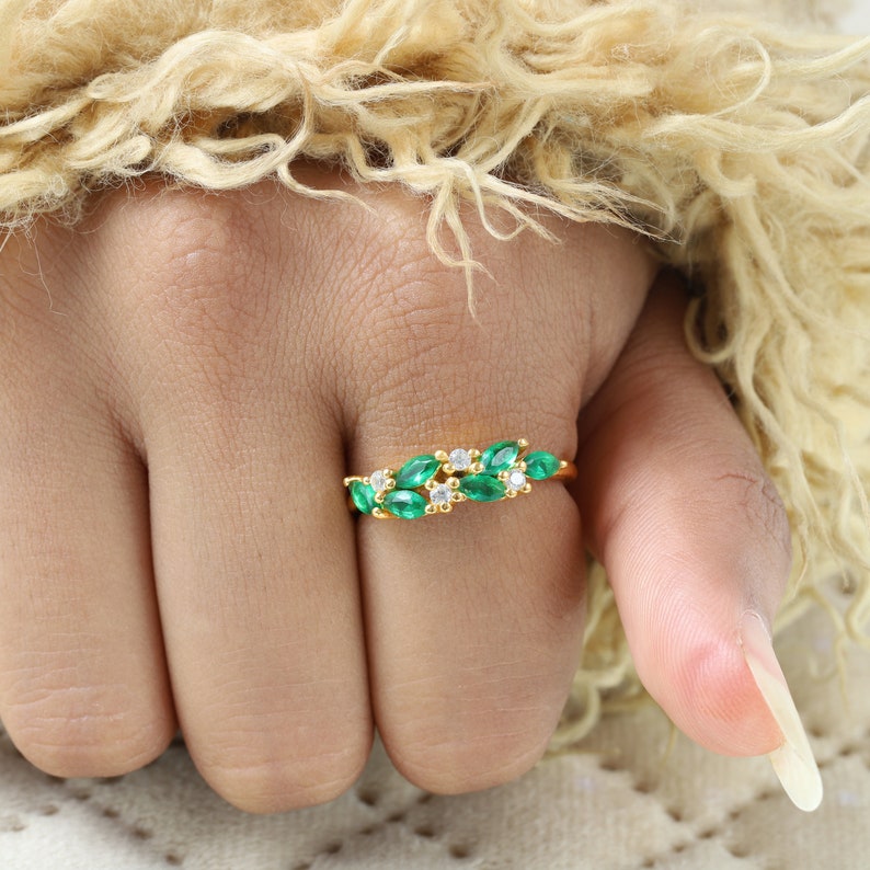Vintage Emerald Wedding Band 14K Yellow Gold Band Marquise May ...