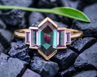 Vintage Alexandrite Ring, 18K Rose Gold Vermeil, Engagement Ring, June Birthstone Jewelry, Baguette Amethyst Stacking Ring, Anniversary Gift