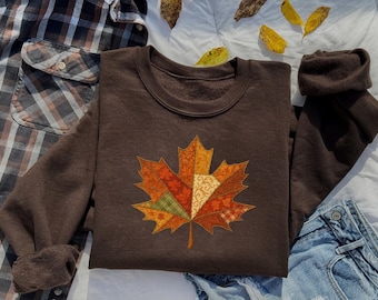 Retro lapptäcke med höstlöv, mysiga hösttröjor med tryck, present till höstälskare, mysig Thanksgiving-tröja till henne, höstpresent