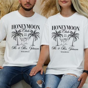 Custom Mr and Mrs Shirts, Personalised Couples Honeymoon Vacation Shirts, Newlywed Shirts, Hubby Wifey Tee Tops, His and Her Honeymoon Gifts