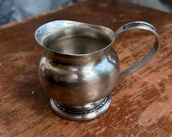Vintage Silver plated creamer, ornate metal milk jug, Oneida  silver co