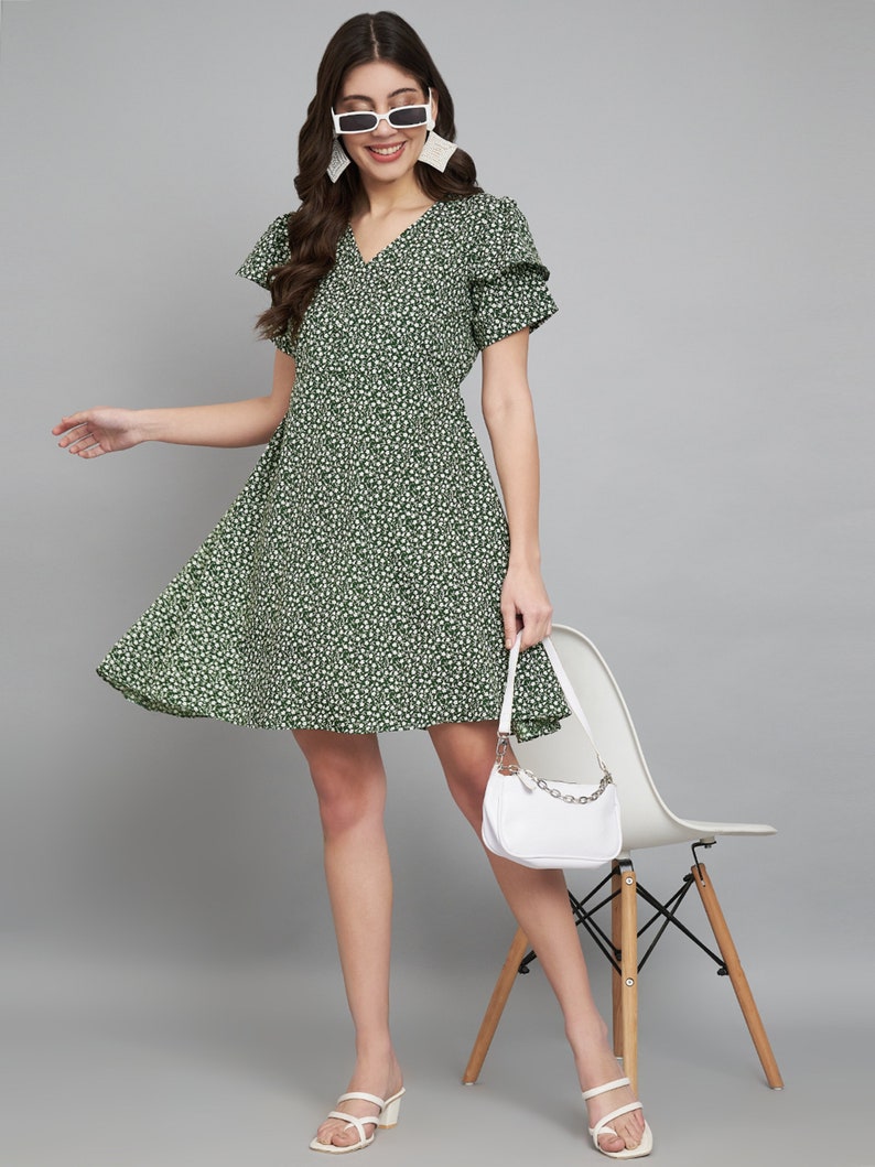 Modestouze Attires Women's Flared Crepe Fabric Floral Design Flared Dress Green MAT24 image 4