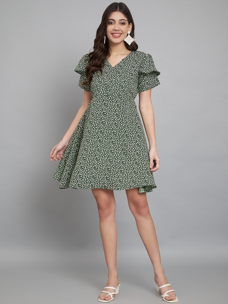 Modestouze Attires Women's Flared Crepe Fabric Floral Design Flared Dress Green MAT24 image 6