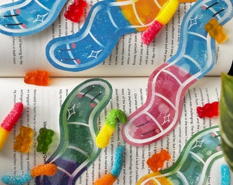 Marcapáginas de gusanos de goma ácidos y brillantes: accesorios holográficos inspirados en dulces