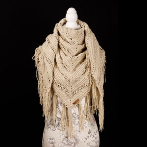 Marie Louise Shawl, crochet pattern