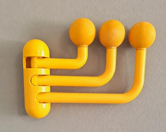 Coat stand designed by P. Angeloni for Confalonieri Italia, 1970s