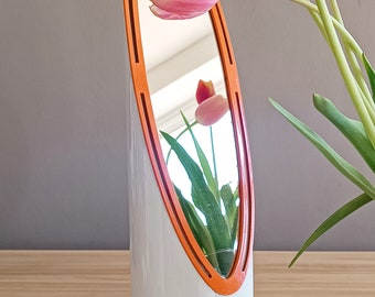 Table nail mirror with 70s light