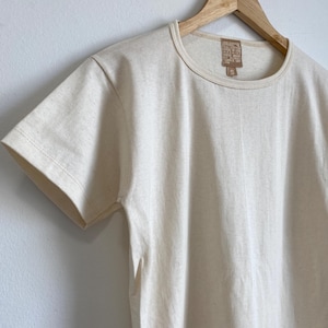 Camiseta de mujer 100 % algodón orgánico sin teñir