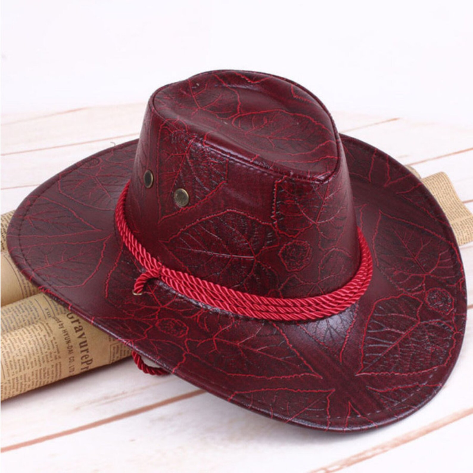 Faux Leather Leaf Pattern Cowboy Hat, Adjustable Chin Strap Cowboy Hat, Outlaw Hat, Old Western