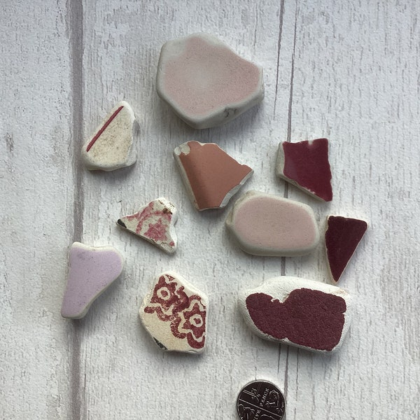 10 pieces of pink sea pottery. Bathroom decoration. Beach finds. Sea tumbled pottery pieces.Craft supply. Jewellery pieces.