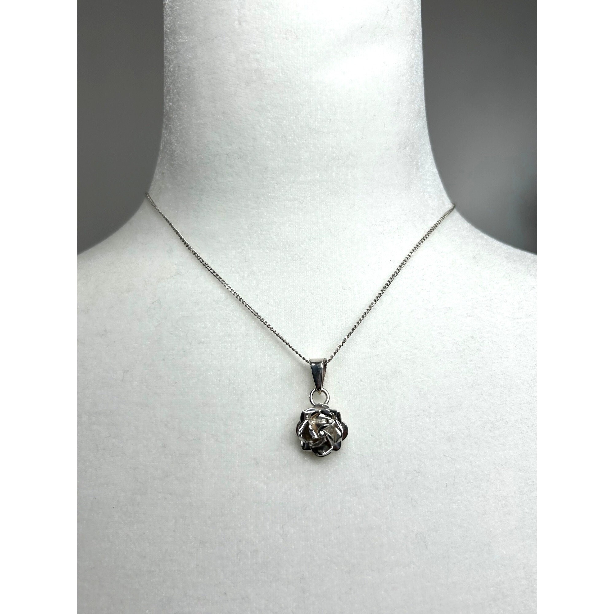 Collier Vintage Argent Sterling 925 Orné De Roses - Fabriqué Au Mexique - Longueur 48 Cm