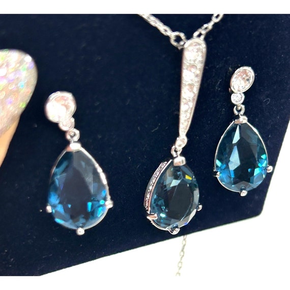 Swarovski vintage set blue sale