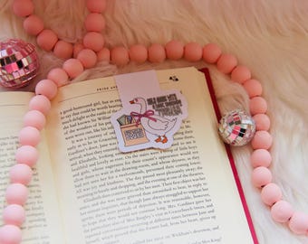 Silly Goose Magnetic Bookmark: Fun Book Lover Gift