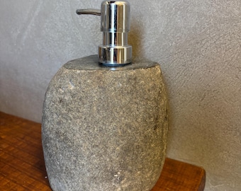 Soap dispenser in stone +  drain exhaust