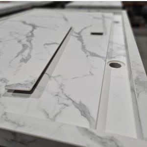 Duschtasse aus Keramik, hochwertiges Porzellan Design, Duschwanne, Badezimmer Dekor, Duschwanne