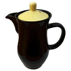 Kardomah Mid Century,  Hard to Find, Black and Green 1.5 Pint Coffee Pot