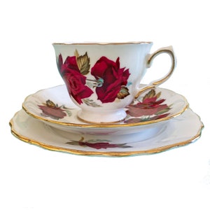 Royal Vale Rose Pattern 7978 Teacup, Saucer and Plate From the 1960s
