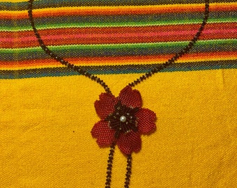 Black/red flower necklace